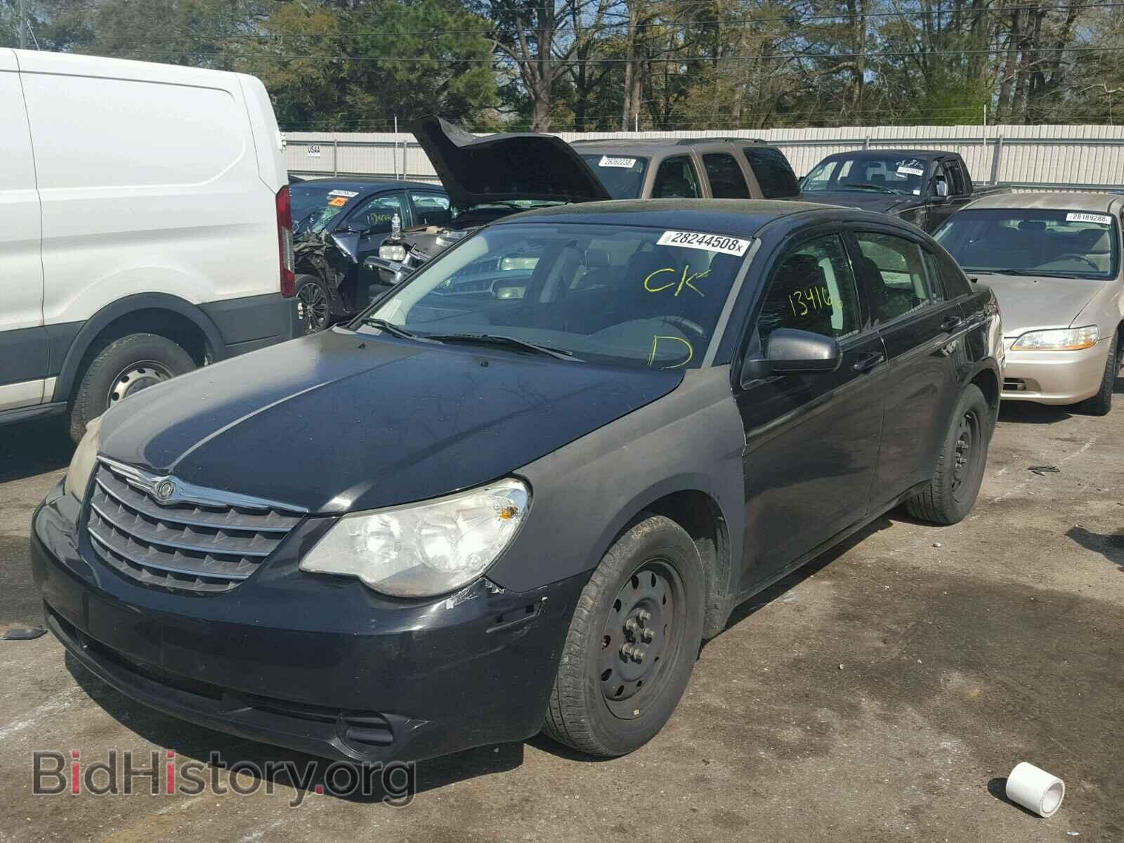 2010 CHRYSLER SEBRING - VIN: 1C3CC4FB8AN198128 - Фото 2