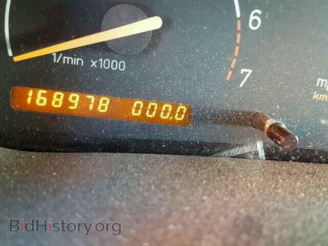 2002 SAAB 9 3 - VIN: YS3DF78KX27010746 - Фото 8