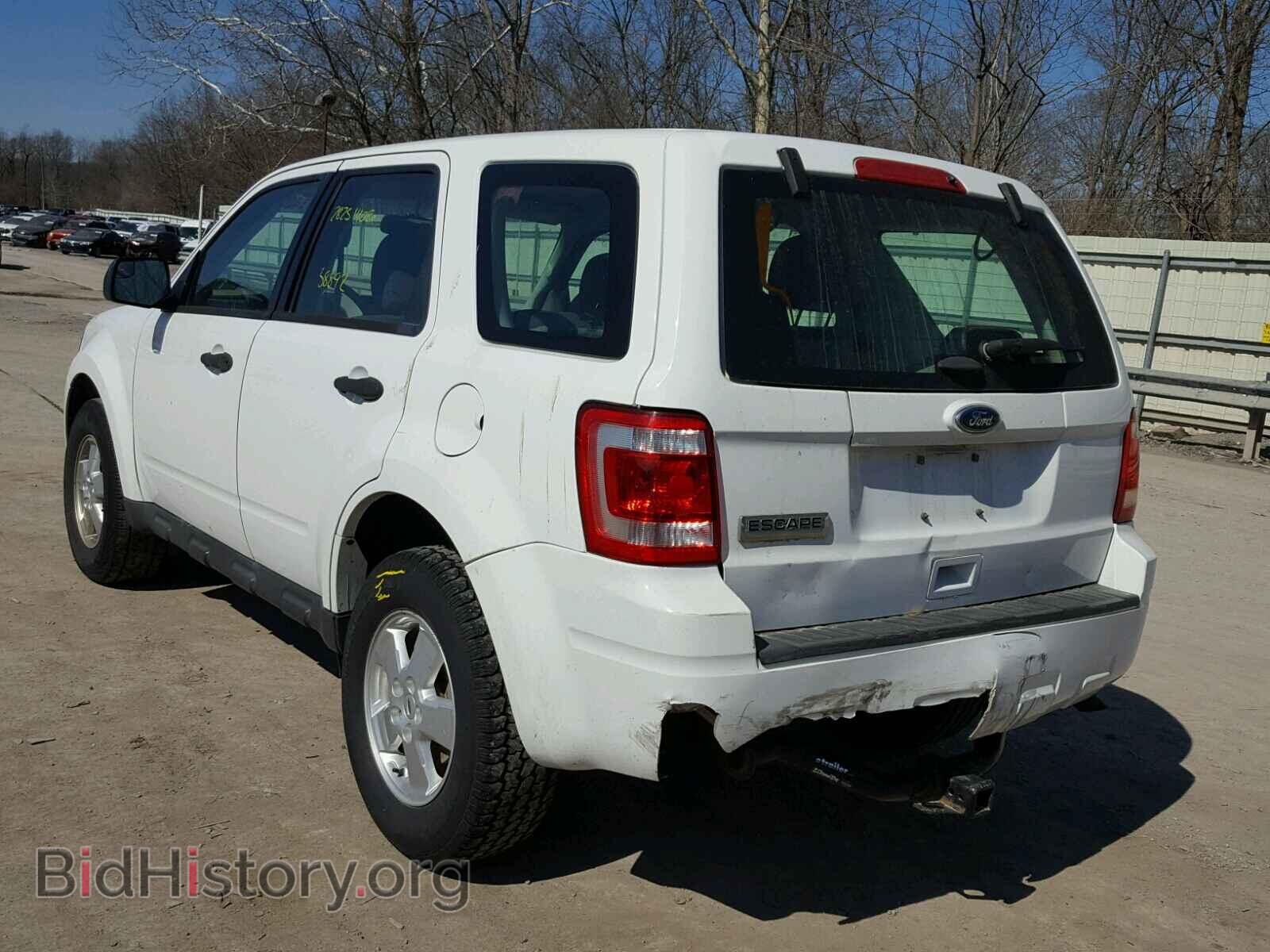 2011 FORD ESCAPE - VIN: 1FMCU0C7XBKC18427 - Фото 3