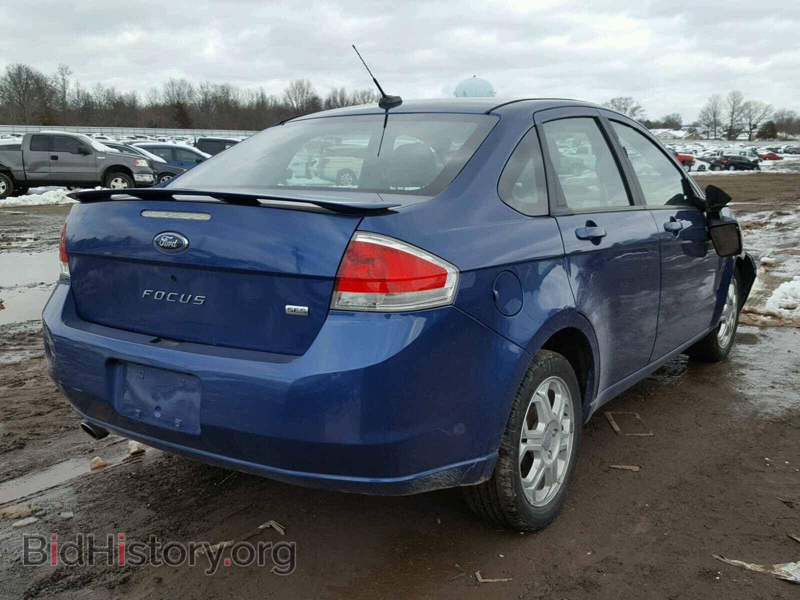 2008 FORD FOCUS - VIN: 1FAHP35N58W207325 - Photo 4