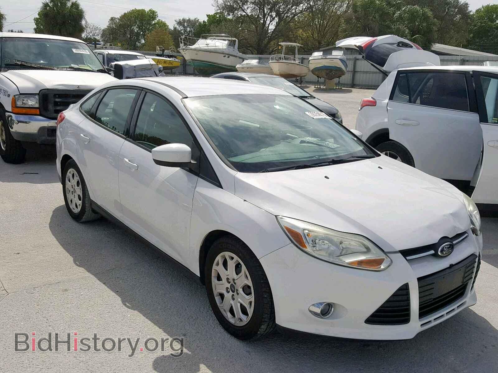 Фотография  - FORD FOCUS SE 2012