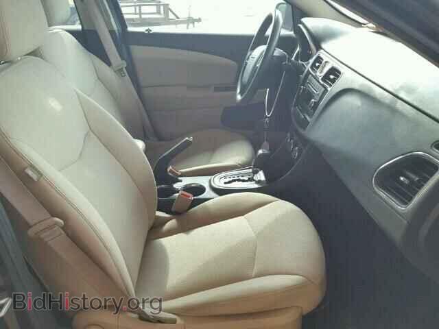 2012 CHRYSLER 200 - VIN: 1C3CCBAB0CN105228 - Фото 5