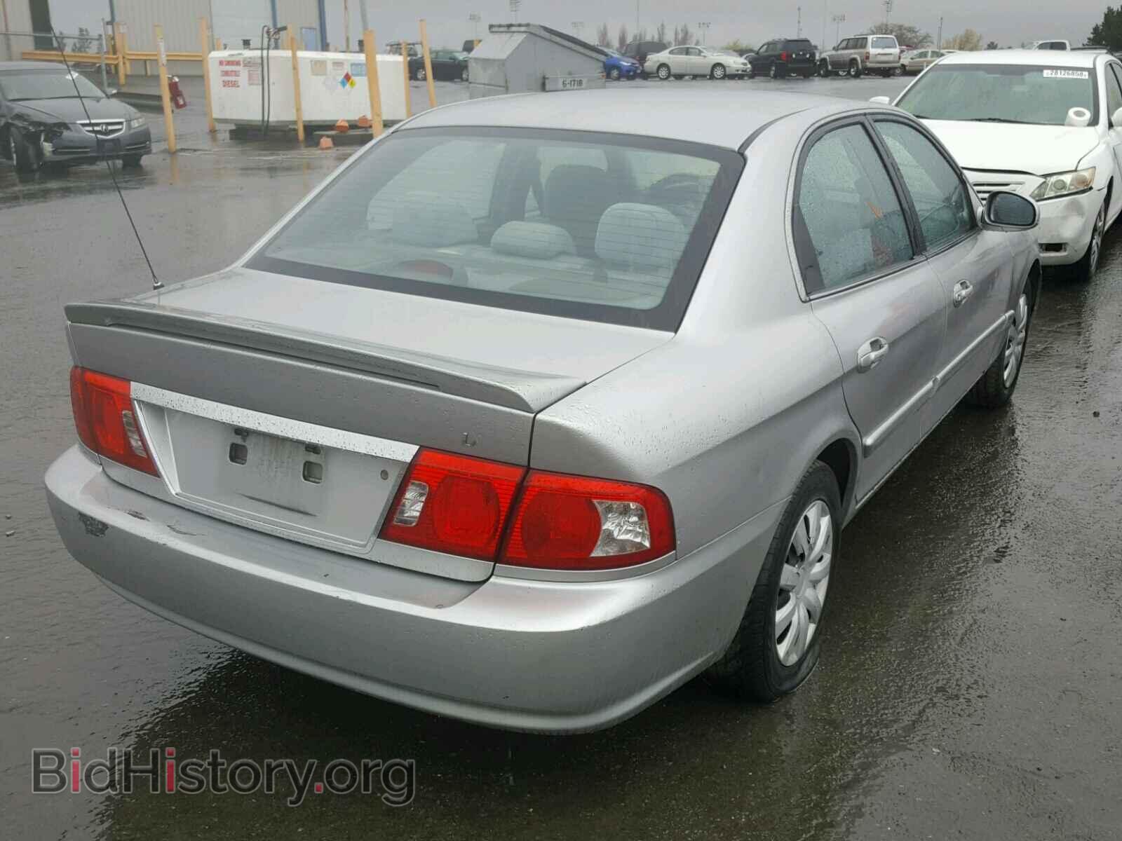 2005 KIA OPTIMA - VIN: KNAGD126355395003 - Photo 4