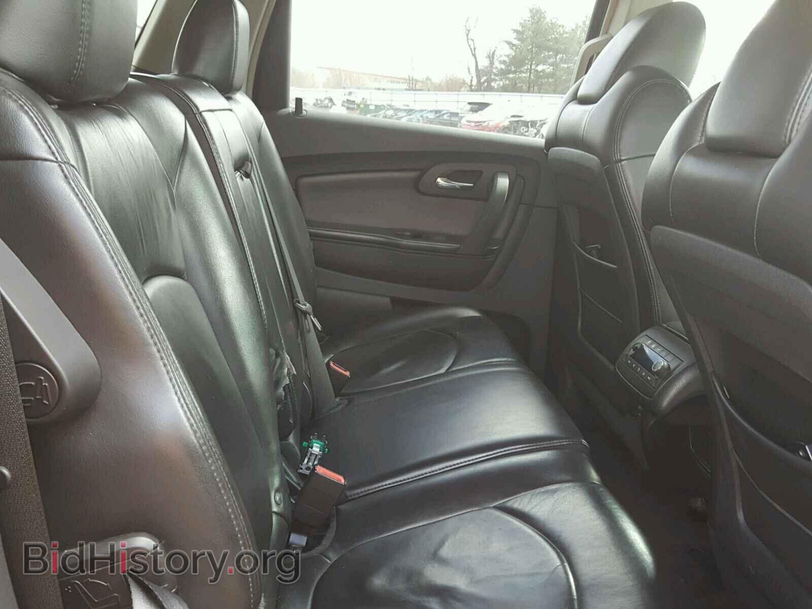 2009 CHEVROLET TRAVERSE - VIN: 1GNER23DB9S117405 - Фото 2