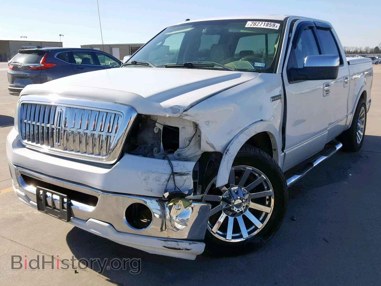 2007 LINCOLN MARK LT - VIN: 5LTPW16507FJ02358 - Фото 2