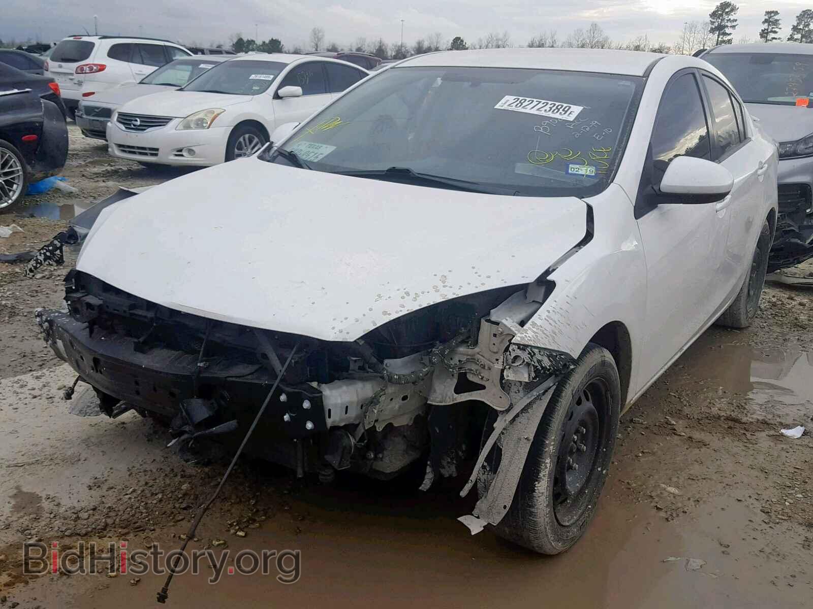 2011 MAZDA 3 - VIN: JM1BL1UF8B1474036 - Photo 2
