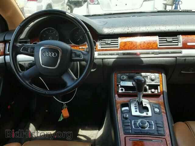 2010 AUDI A8 - VIN: WAURVAFA3AN009355 - Фото 9