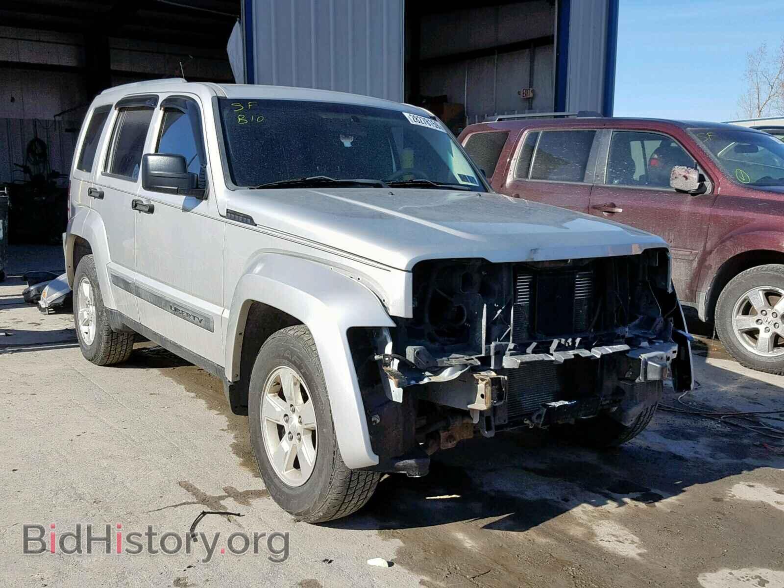 Photo  - JEEP LIBERTY SP 2011