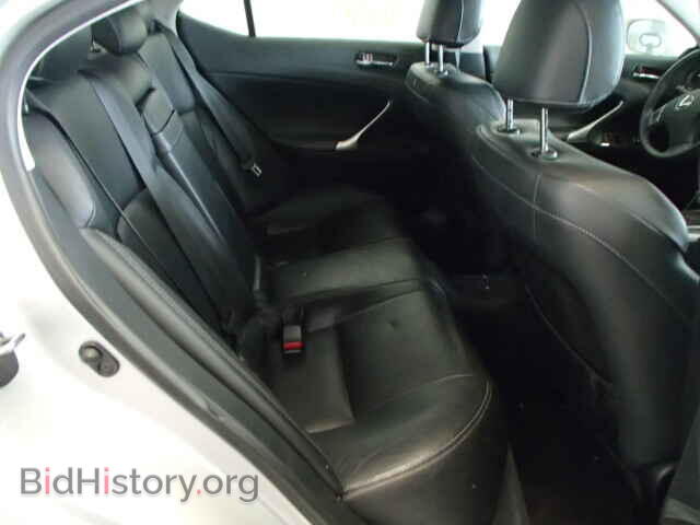 2011 LEXUS IS250 - VIN: JTHBF5C20B5138868 - Фото 6