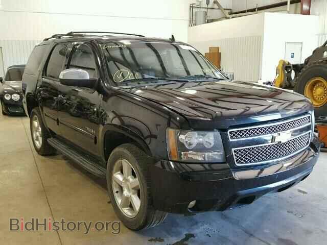 Photo 1GNSCBE06BR365549 - CHEVROLET TAHOE 2011