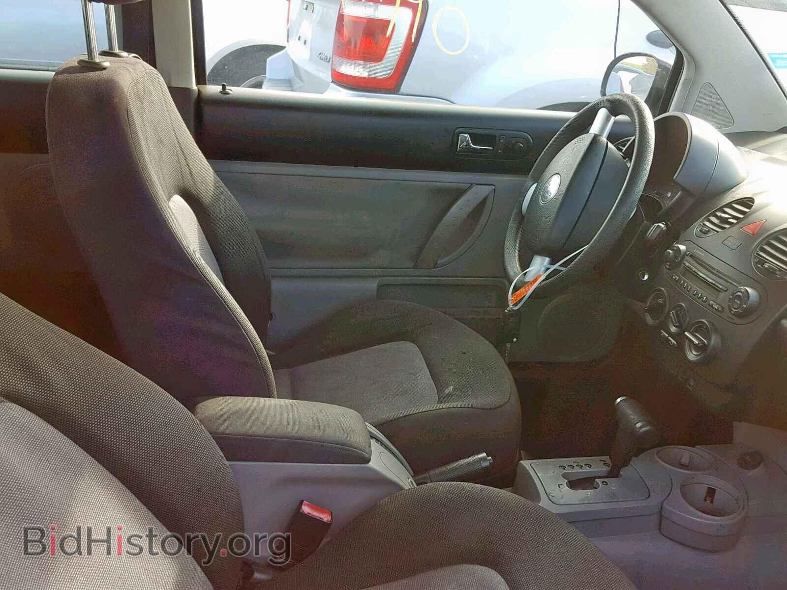 2005 VOLKSWAGEN BEETLE - VIN: 3VWBK31C75M404346 - Фото 5
