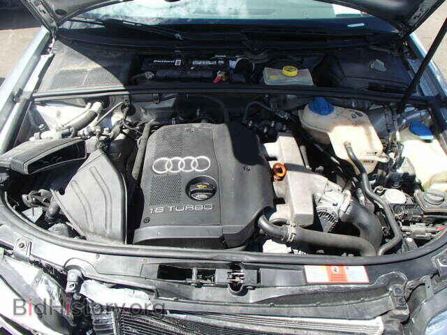 2005 AUDI A4 - VIN: WAULC68E15A106298 - Фото 7