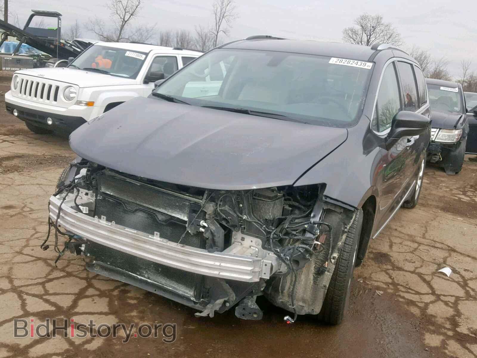 2017 CHRYSLER PACIFICA T - VIN: 2C4RC1EG5HR721295 - Photo 2