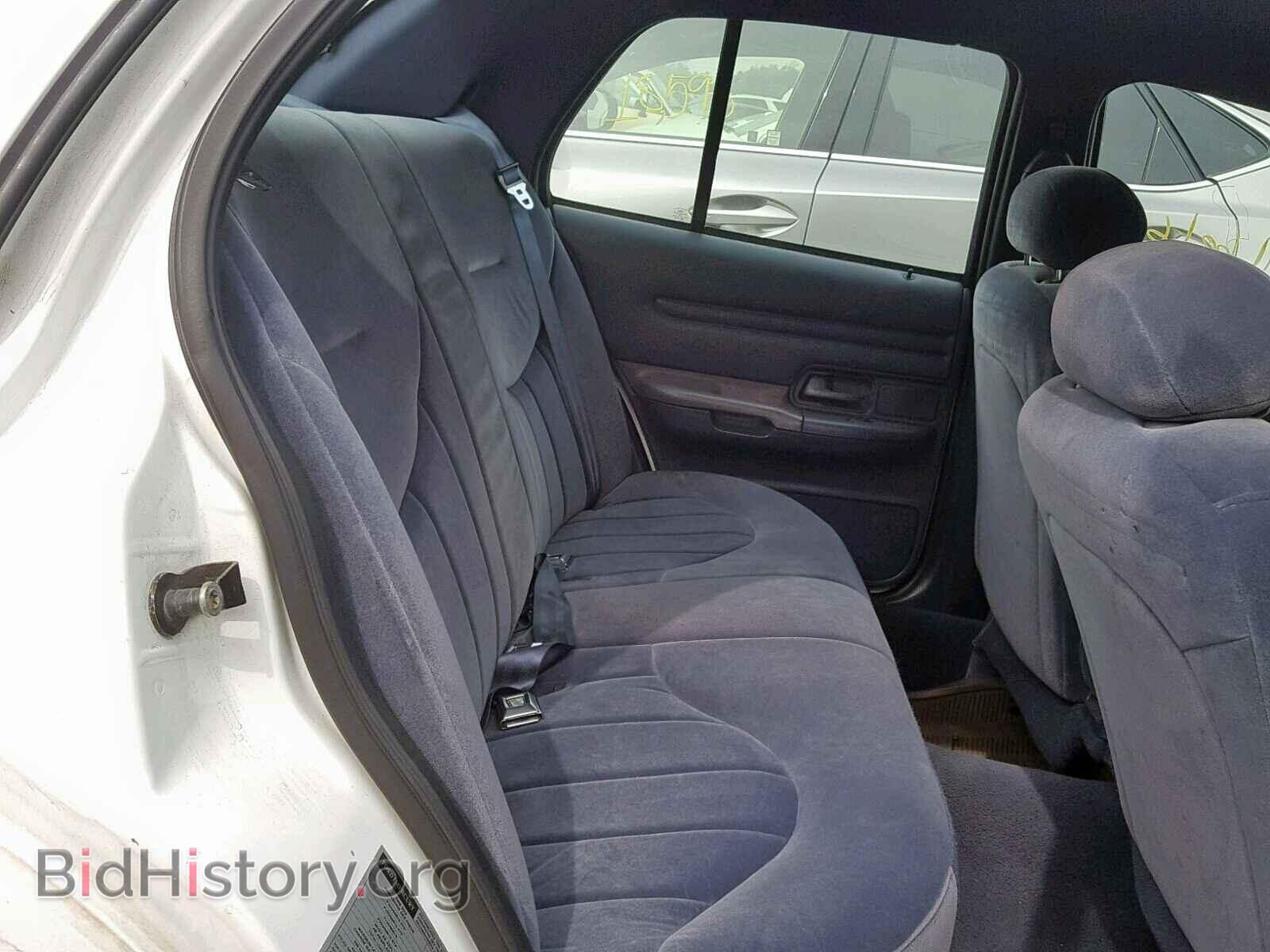 2000 FORD CROWN VIC - VIN: 2FAFP73W4YX130607 - Photo 6