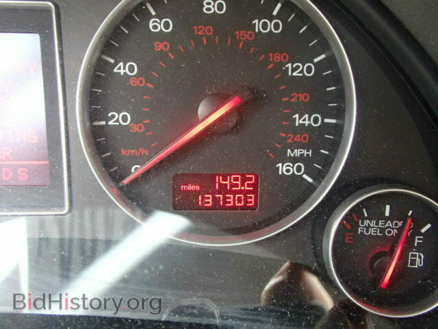 2002 AUDI A4 - VIN: WAULC68E32A241570 - Фото 8