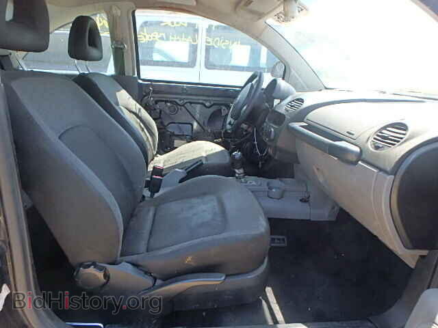 2000 VOLKSWAGEN BEETLE - VIN: 3VWBA21C2YM478890 - Фото 5
