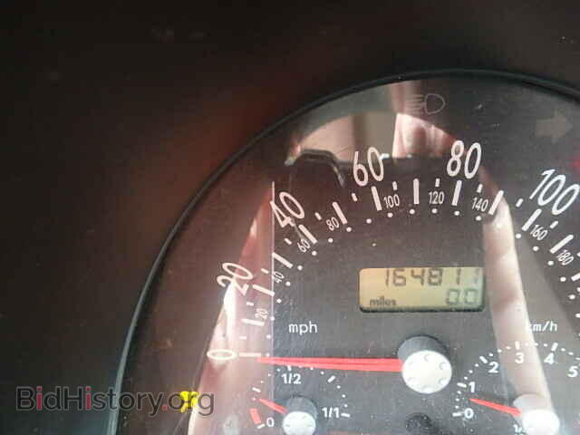 2000 VOLKSWAGEN BEETLE - VIN: 3VWBA21C2YM478890 - Фото 8
