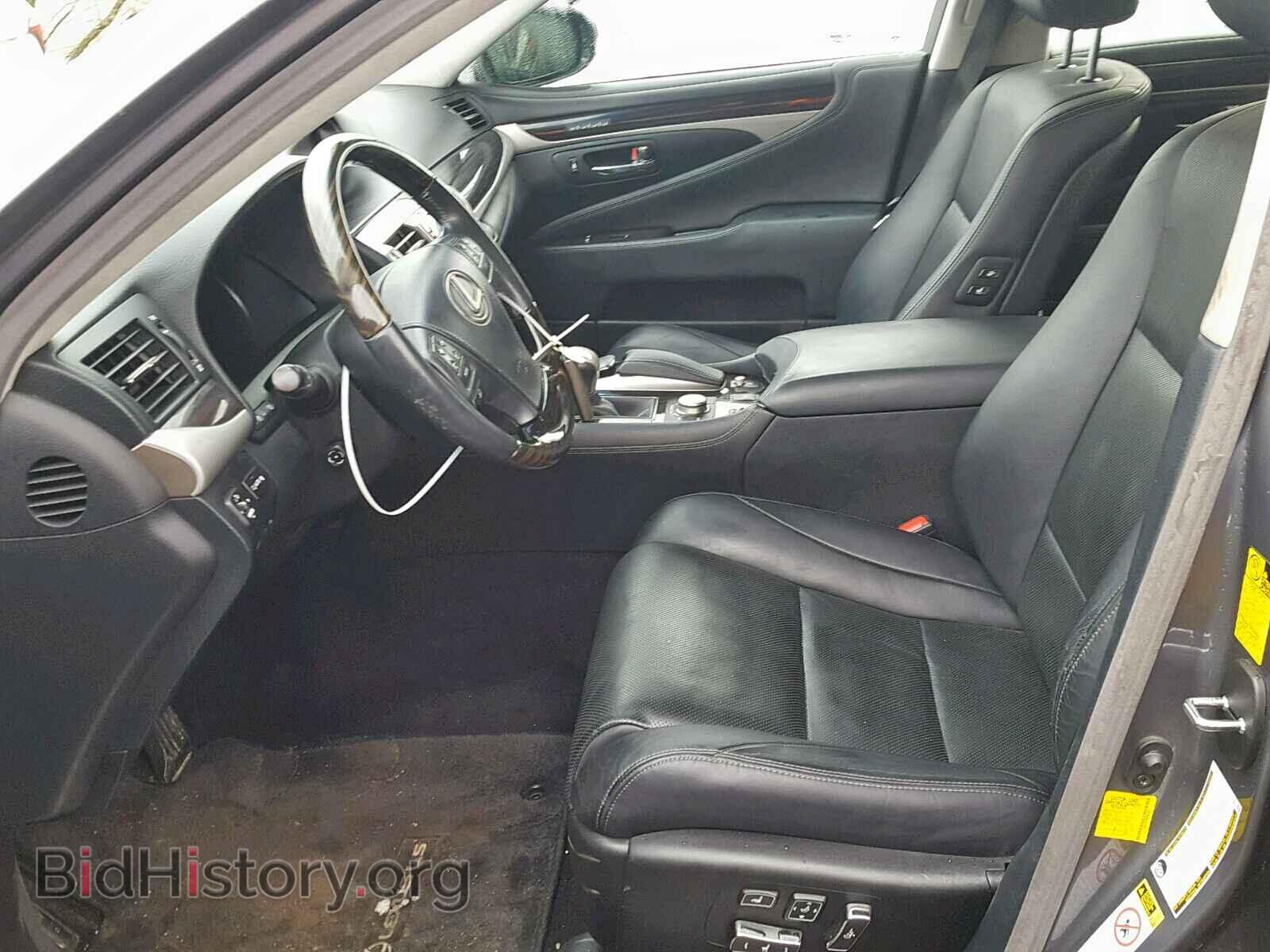 2014 LEXUS LS460 - VIN: JTHCL5EF0E5022667 - Photo 5