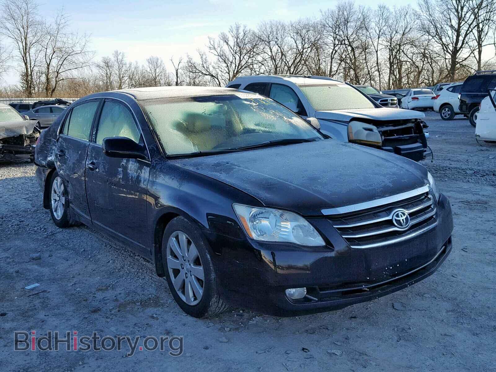 Photo  - TOYOTA AVALON 2007