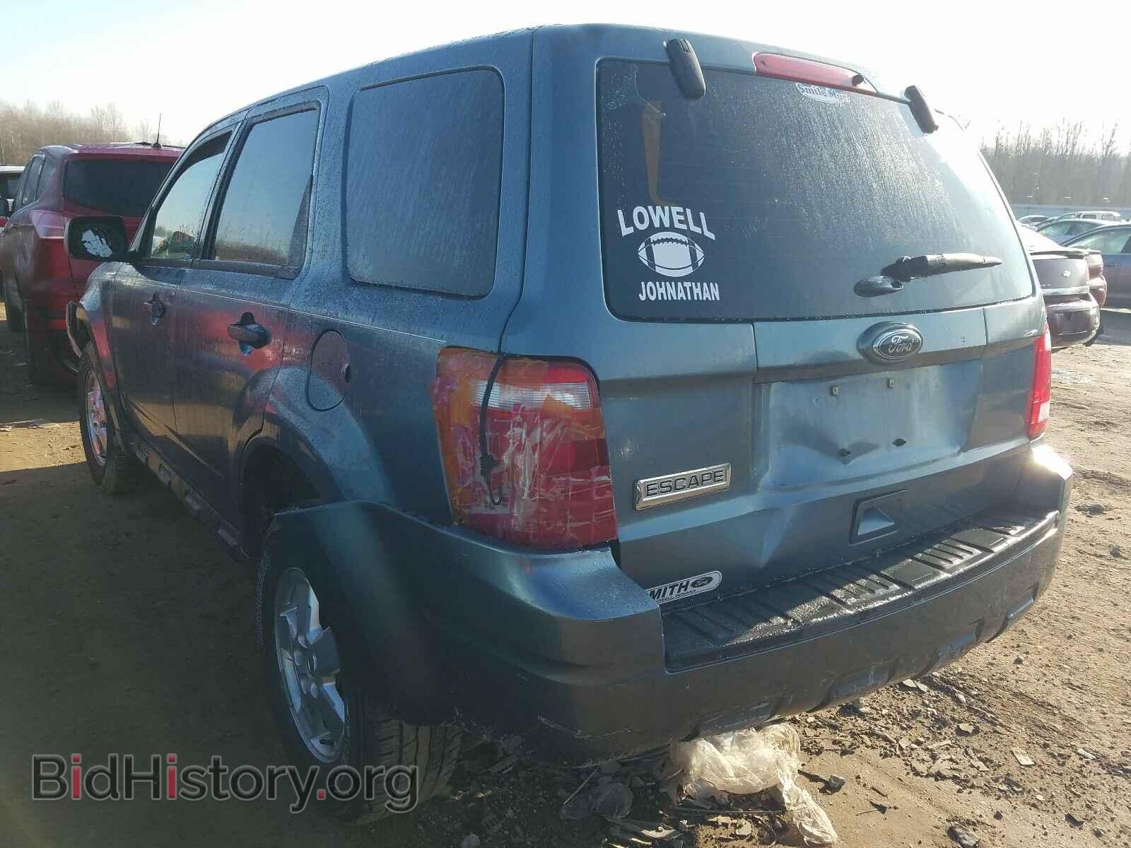 2011 FORD ESCAPE - VIN: 1FMCU0C73BKB20324 - Фото 3