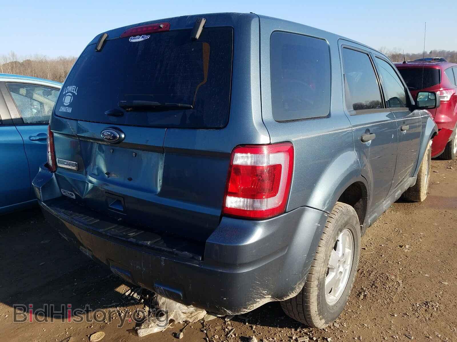 2011 FORD ESCAPE - VIN: 1FMCU0C73BKB20324 - Фото 4