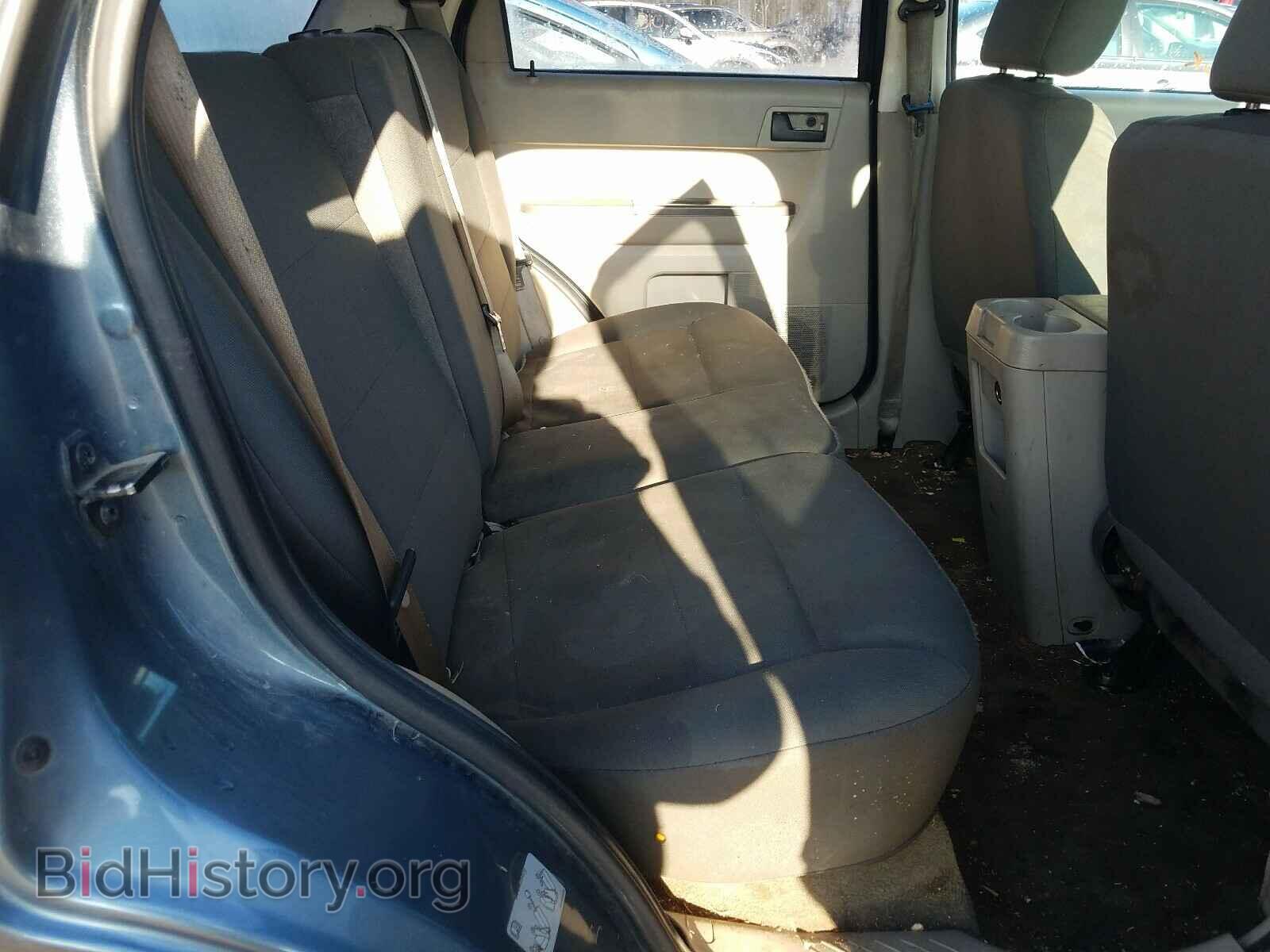 2011 FORD ESCAPE - VIN: 1FMCU0C73BKB20324 - Фото 6