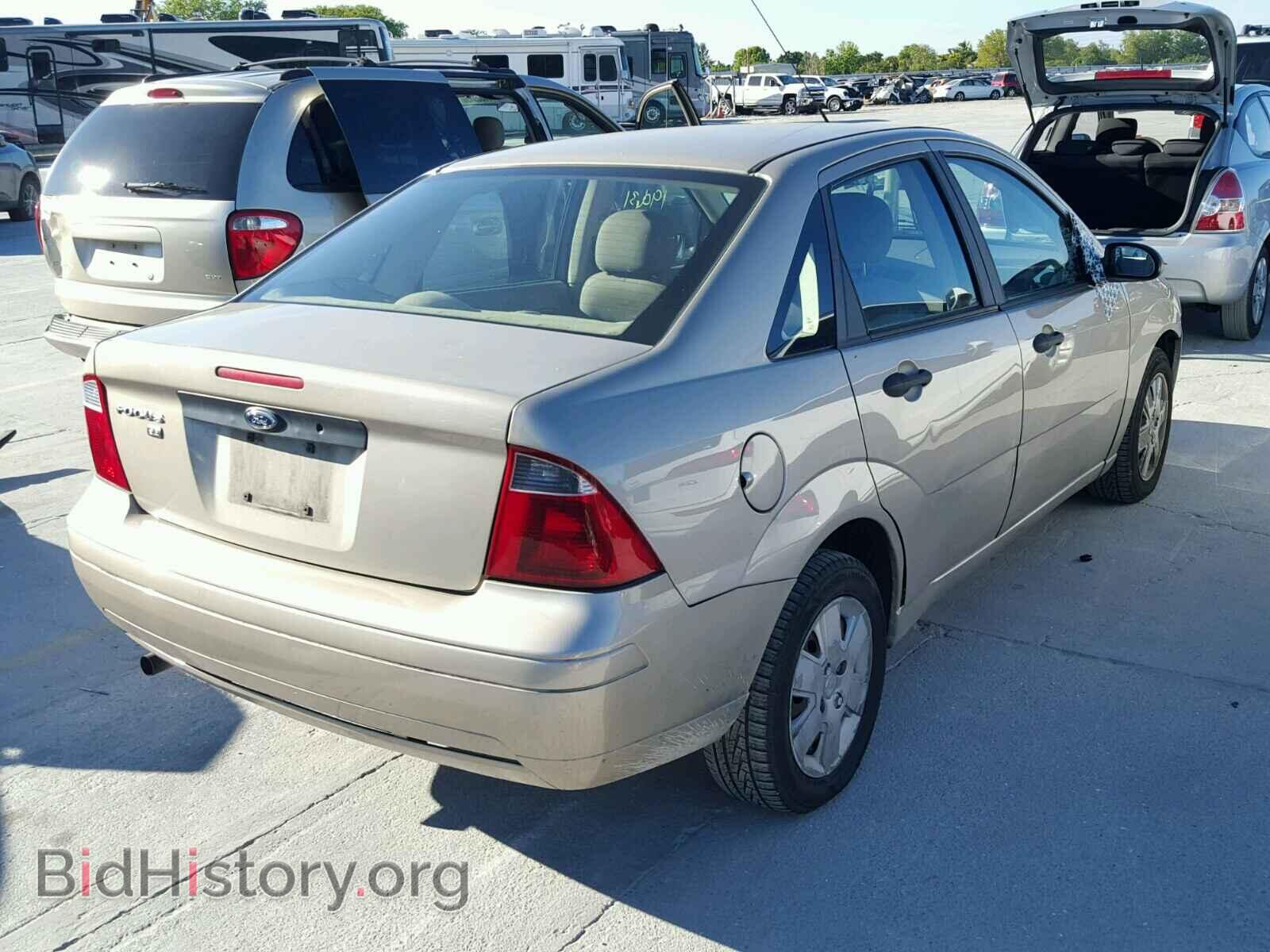 2007 FORD FOCUS - VIN: 1FAFP34N37W219741 - Фото 4