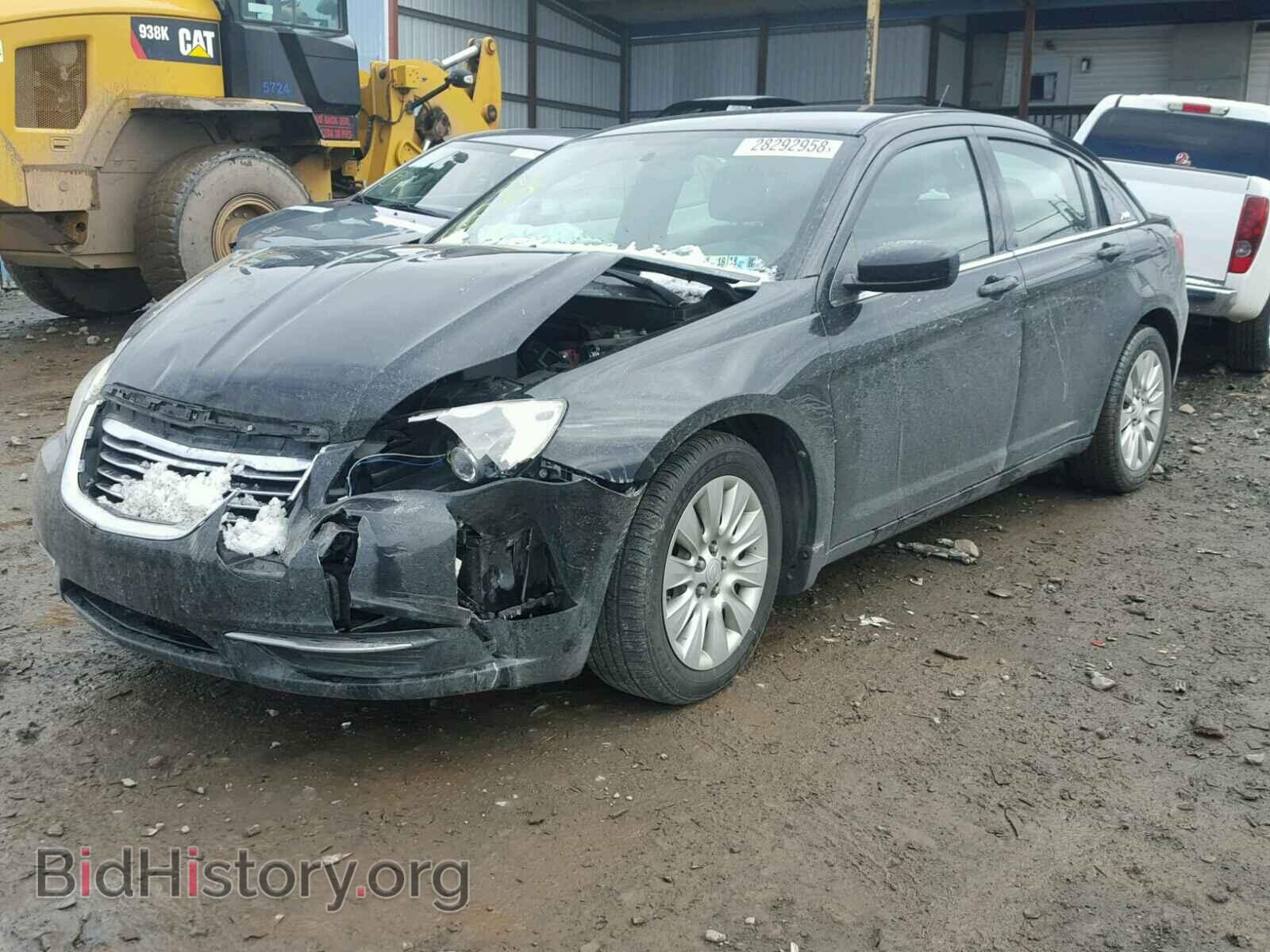 2013 CHRYSLER 200 - VIN: 1C3CCBAG4DN721947 - Photo 2