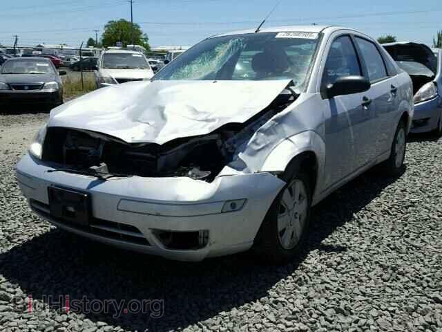 2007 FORD FOCUS - VIN: 1FAHP34N57W294174 - Фото 2