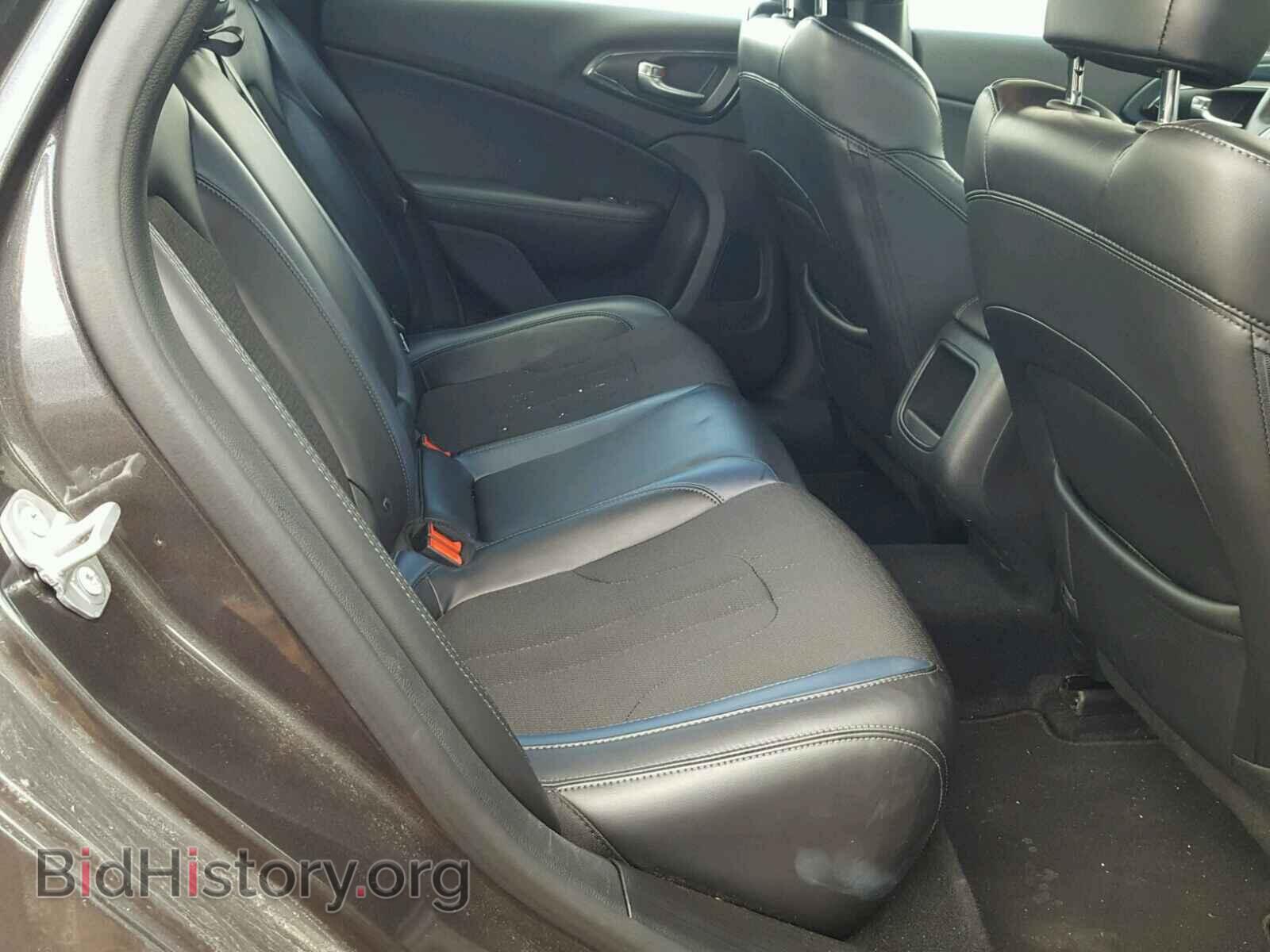2016 CHRYSLER 200 - VIN: 1C3CCCBB1GN129449 - Фото 6