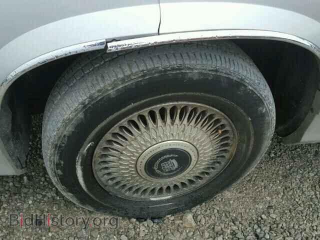 1992 CADILLAC DEVILLE - VIN: 1G6CD53B0N4299536 - Photo 10
