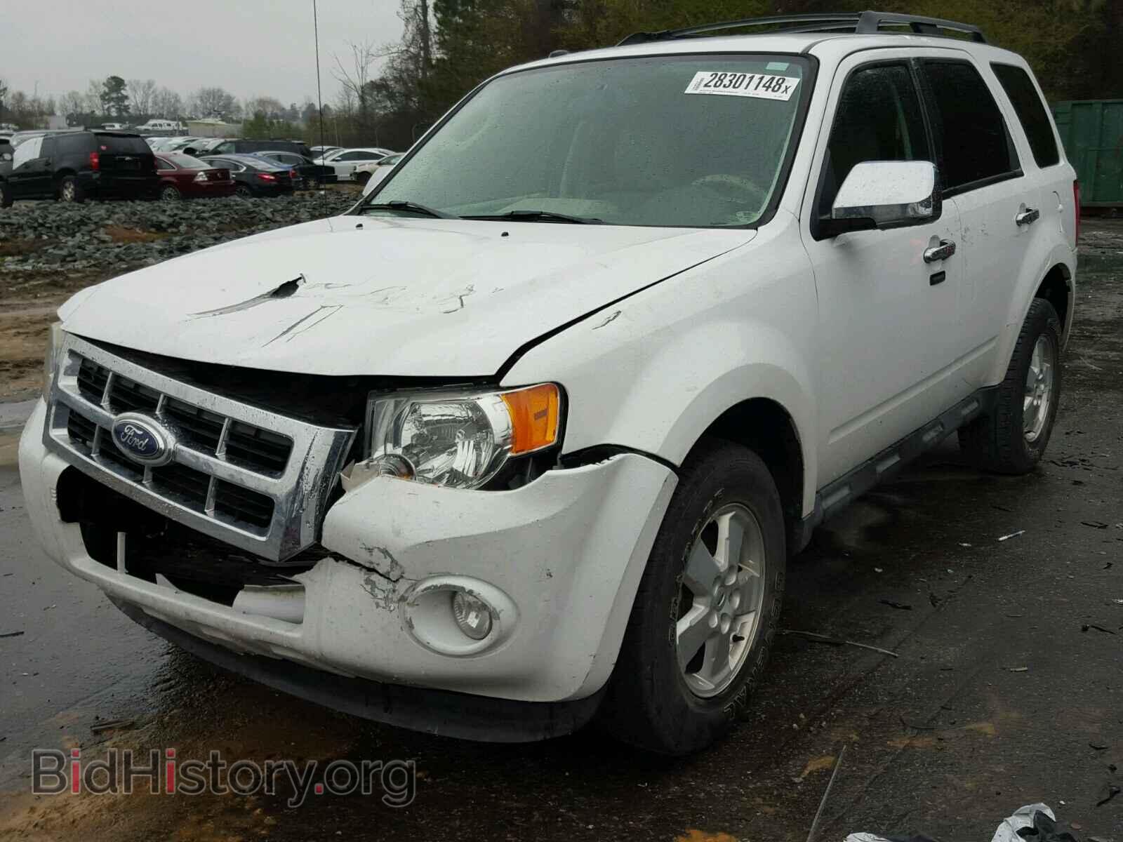 2011 FORD ESCAPE - VIN: 1FMCU9DG5BKC39074 - Photo 2