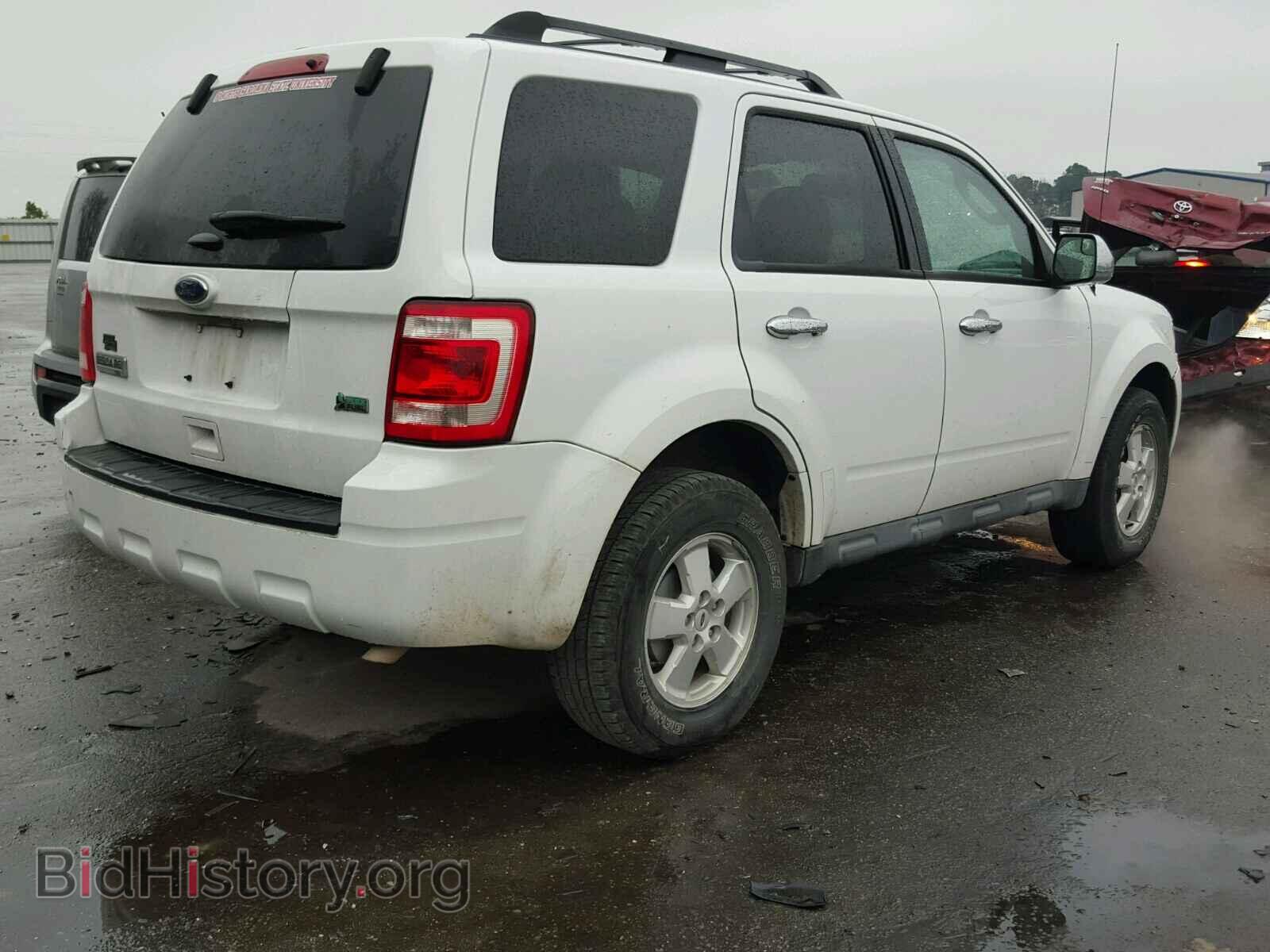 2011 FORD ESCAPE - VIN: 1FMCU9DG5BKC39074 - Photo 4