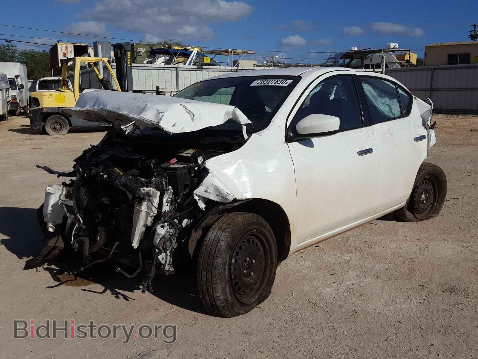 2016 NISSAN VERSA - VIN: 3N1CN7AP6GL891754 - Фото 2