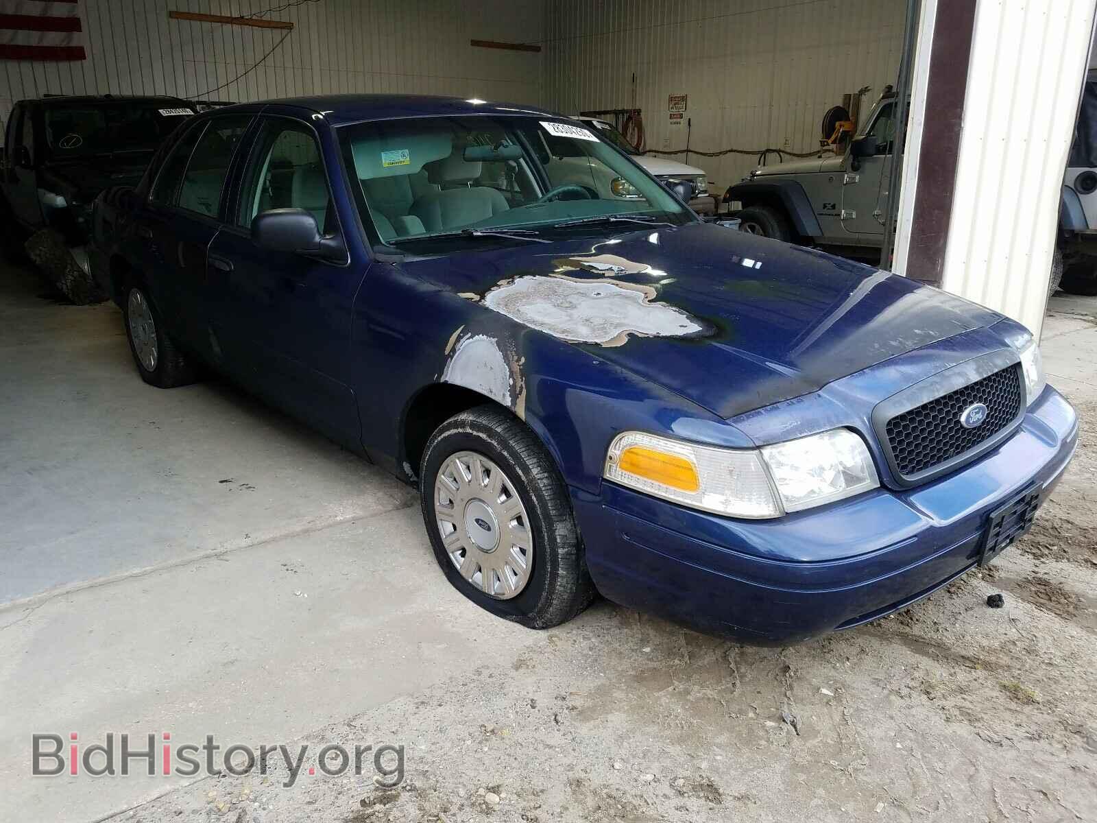 Photo 2FAFP71W44X100682 - FORD CROWN VIC 2004