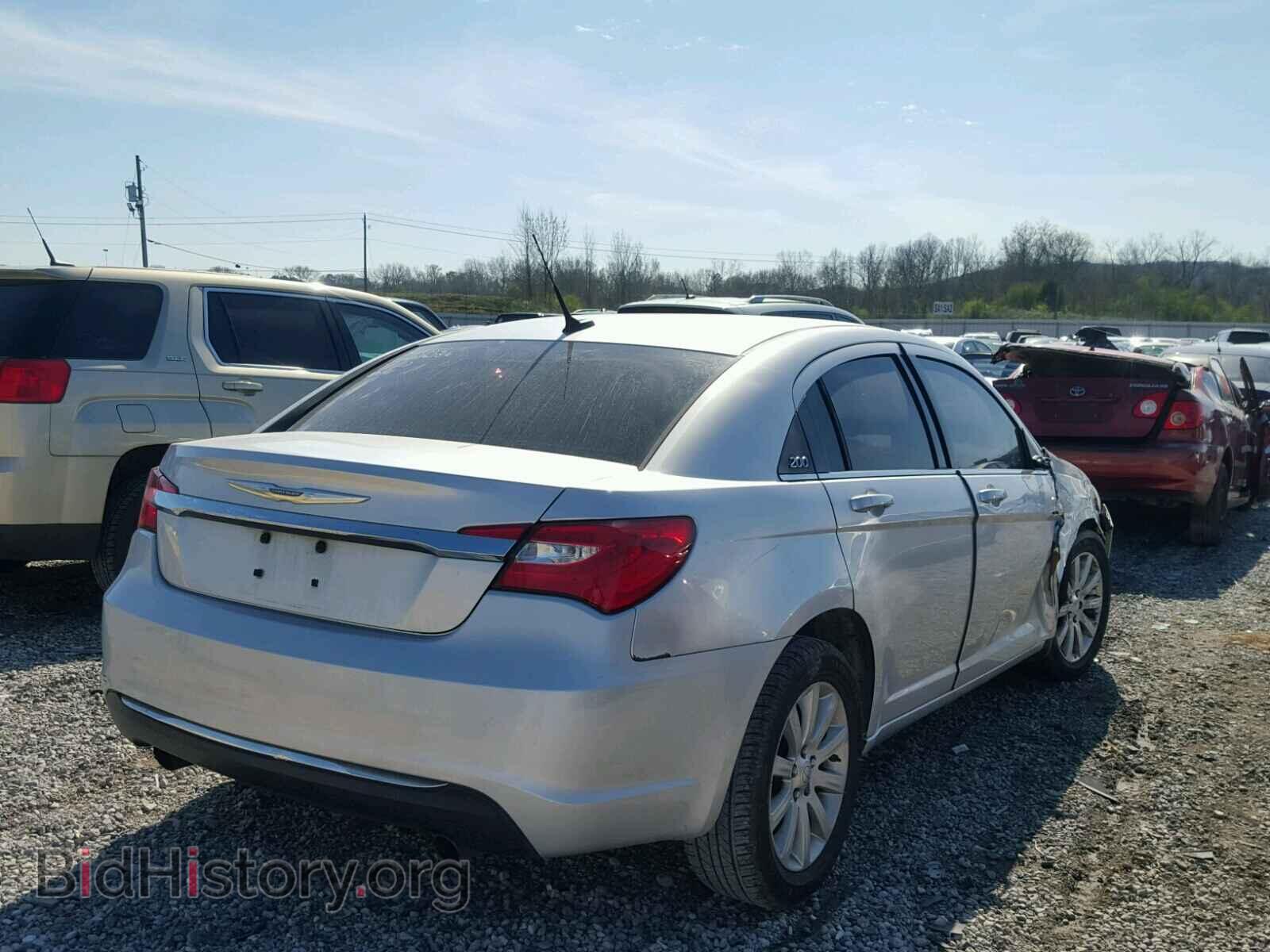 2011 CHRYSLER 200 - VIN: 1C3BC1FG8BN512075 - Фото 4
