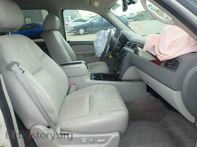 2011 GMC YUKON - VIN: 1GKS2CE02BR248203 - Фото 5