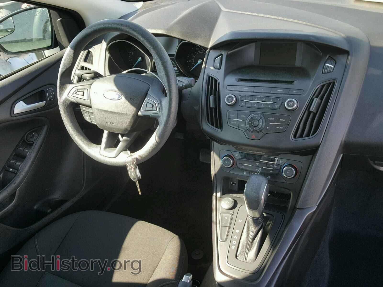 2017 FORD FOCUS - VIN: 1FADP3FE3HL281521 - Photo 9