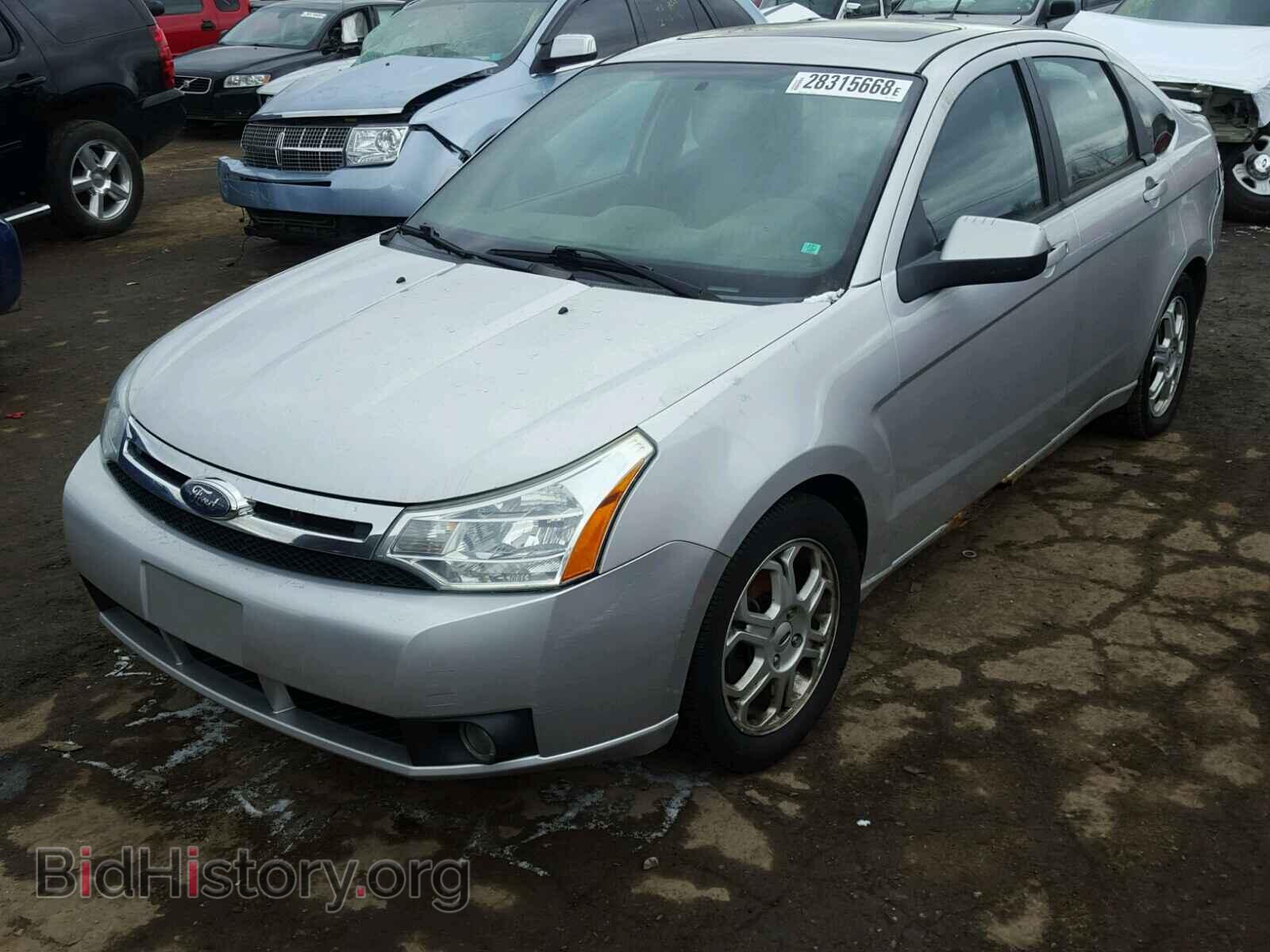 2009 FORD FOCUS - VIN: 1FAHP36N79W197350 - Фото 2
