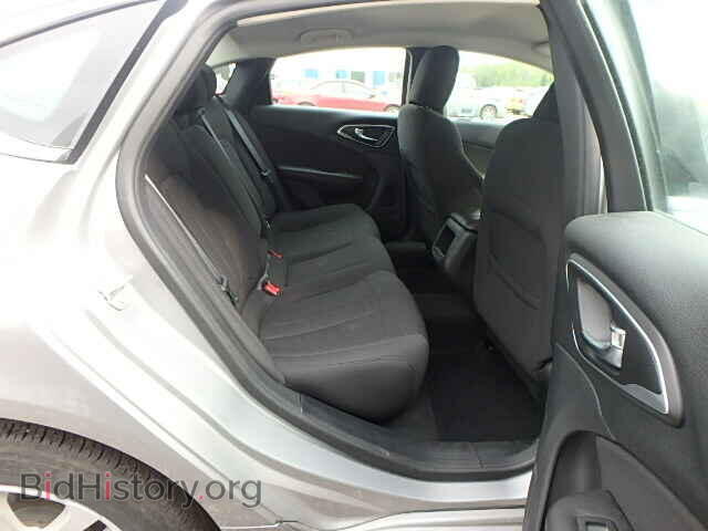 2015 CHRYSLER 200 - VIN: 1C3CCCAB2FN572192 - Photo 6