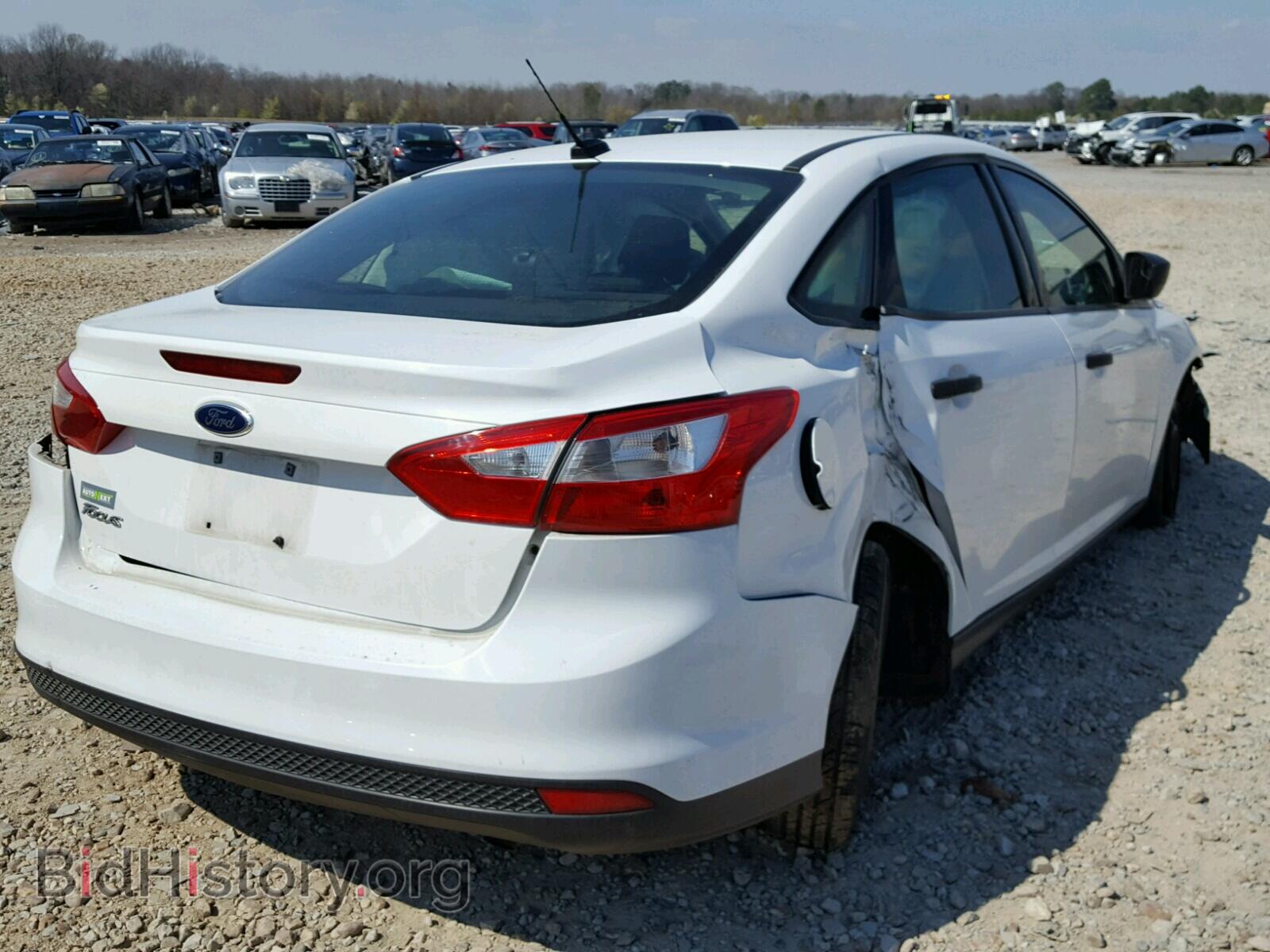 2013 FORD FOCUS - VIN: 1FADP3E2XDL272557 - Фото 4
