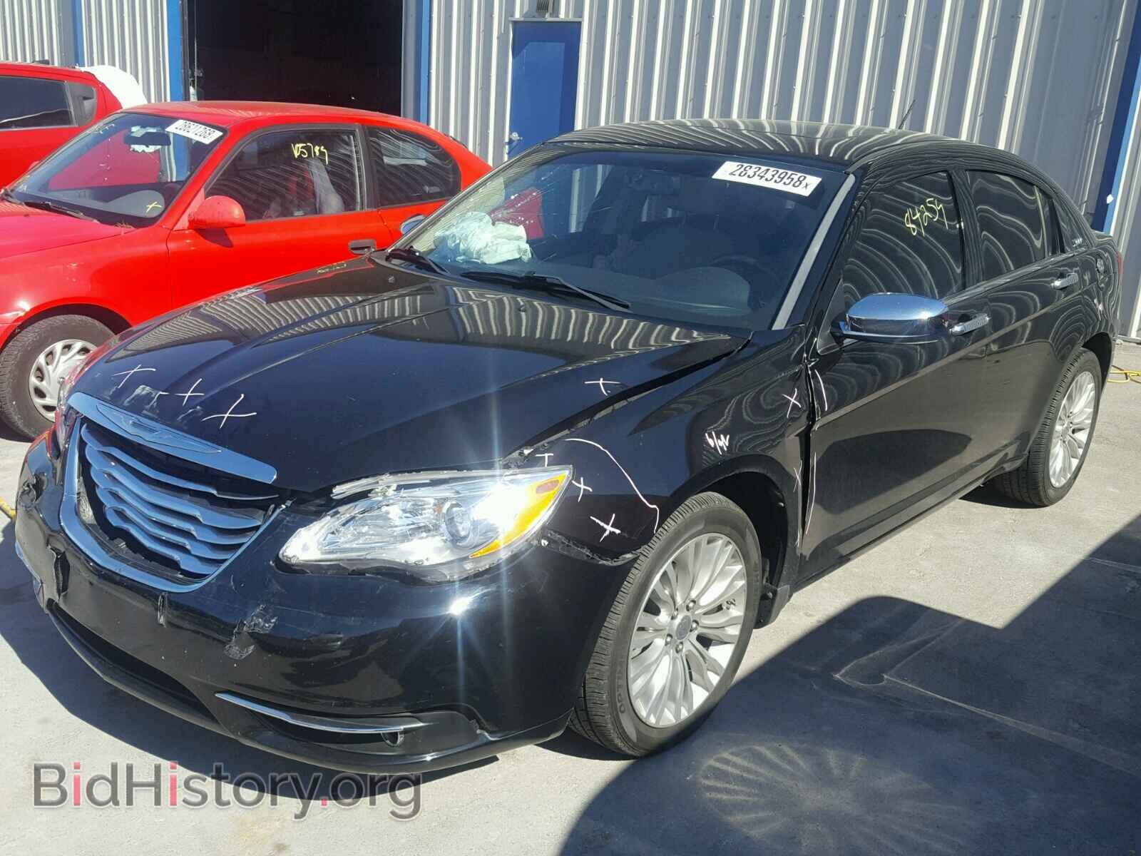 2011 CHRYSLER 200 - VIN: 1C3BC2FG3BN548424 - Фото 2