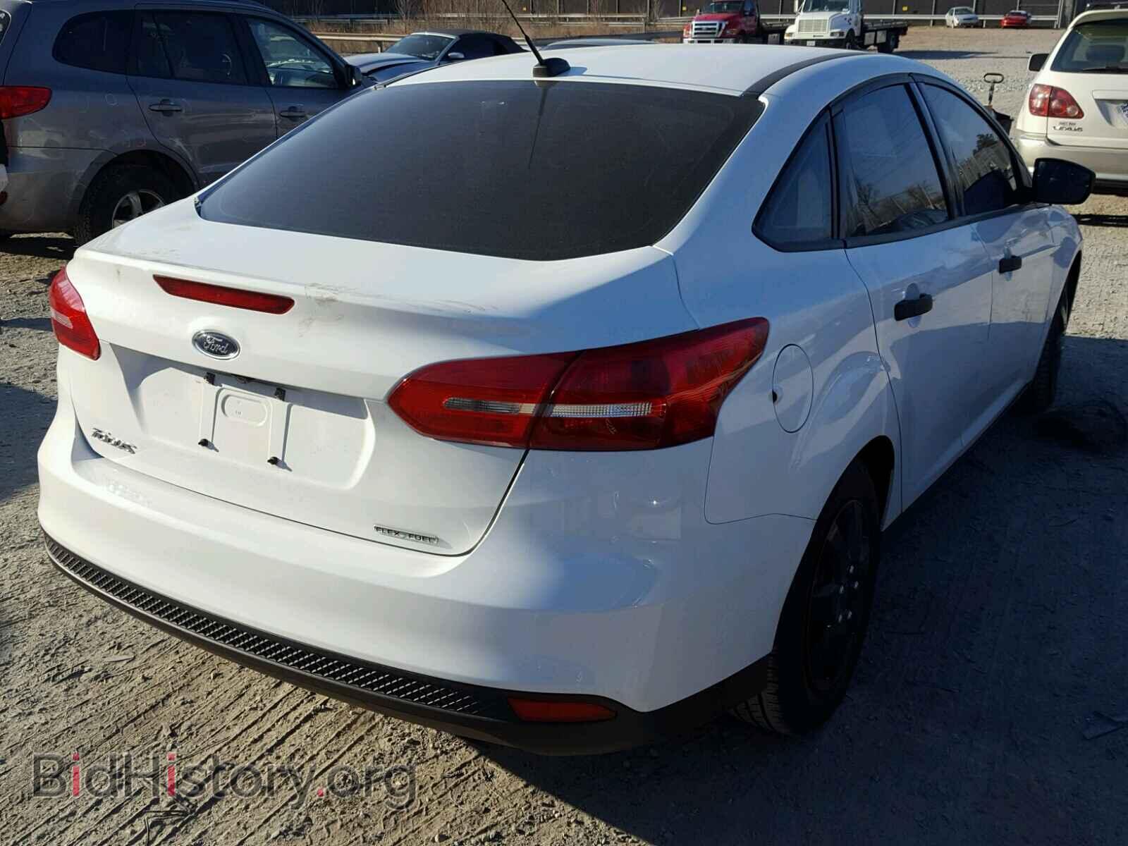 2016 FORD FOCUS - VIN: 1FADP3E27GL250312 - Photo 4