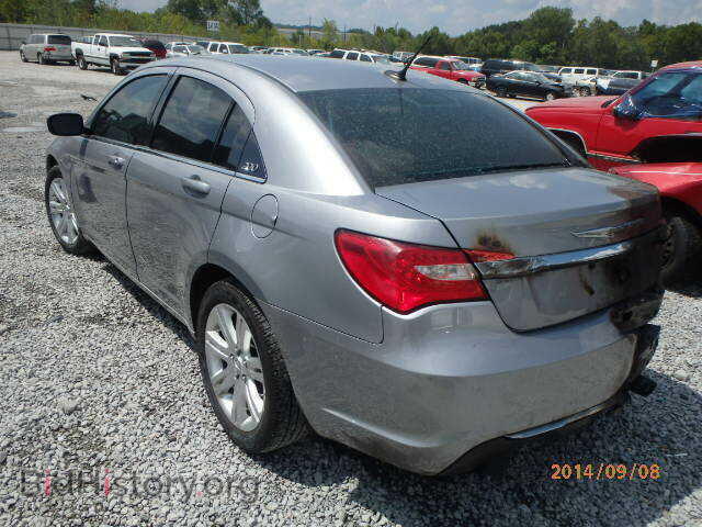 2013 CHRYSLER 200 - VIN: 1C3CCBBB0DN631648 - Фото 3