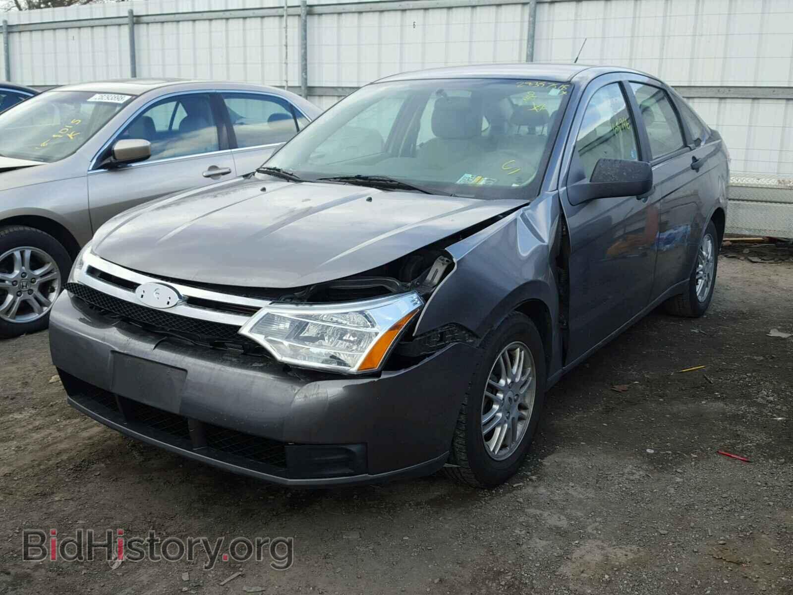 2009 FORD FOCUS - VIN: 1FAHP35N79W135576 - Фото 2