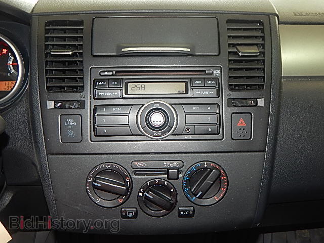 2011 NISSAN VERSA - VIN: 3N1BC1CP5BL430629 - Фото 9