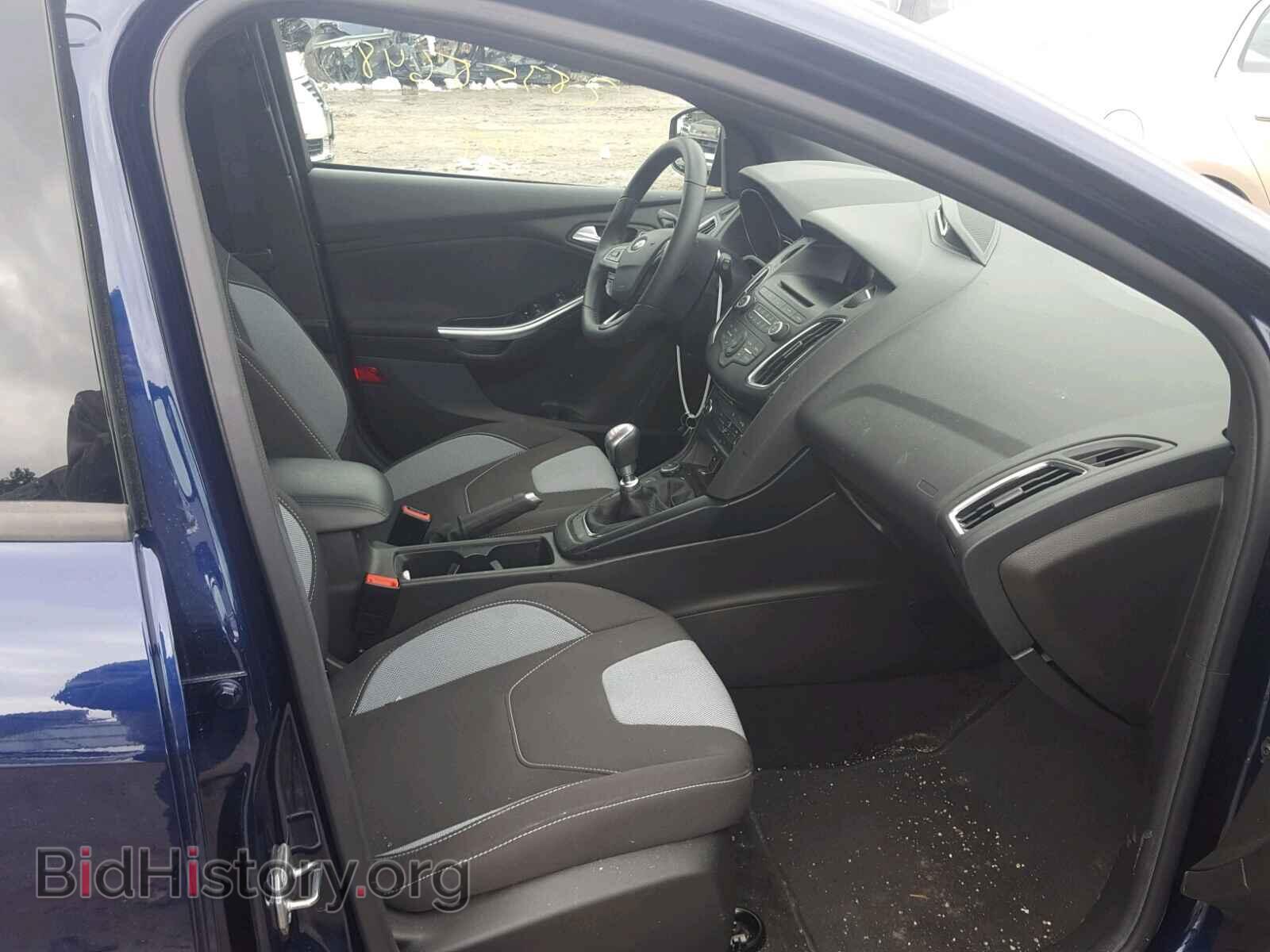 2017 FORD FOCUS - VIN: 1FADP3L92HL255919 - Photo 5