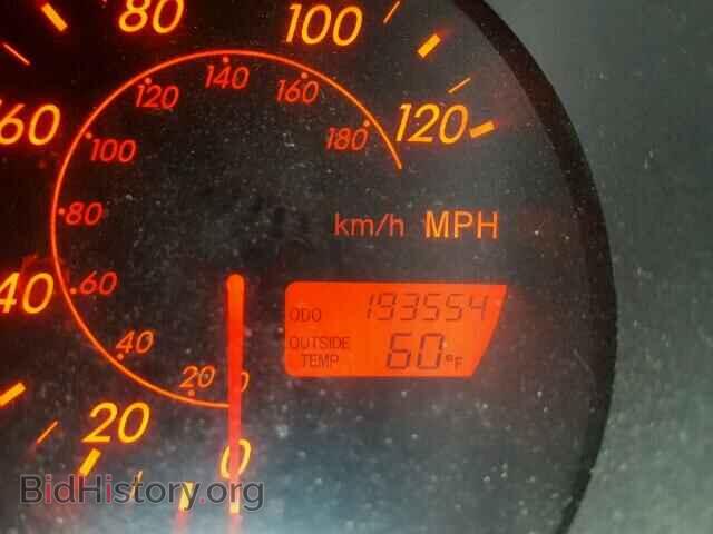 2003 TOYOTA COROLLA - VIN: 2T1KR32E83C048722 - Фото 8
