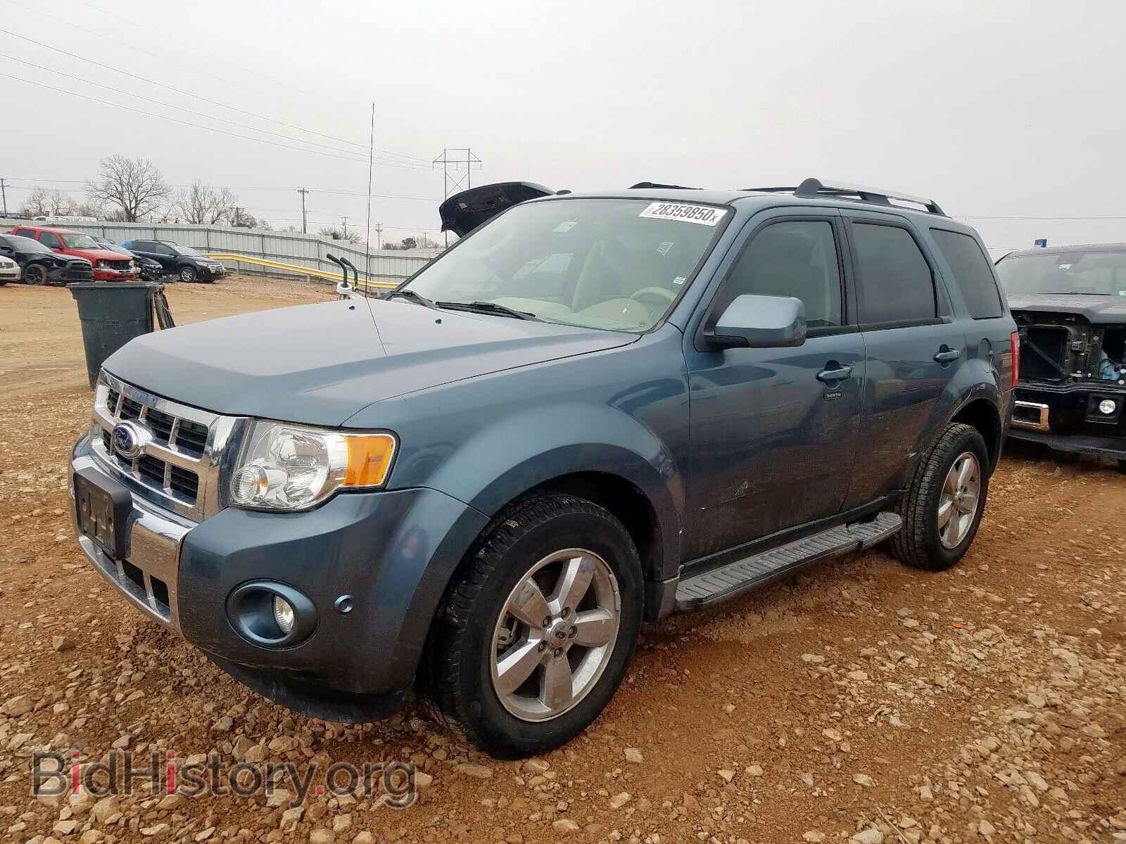 2011 FORD ESCAPE - VIN: 1FMCU0E71BKA97901 - Фото 2