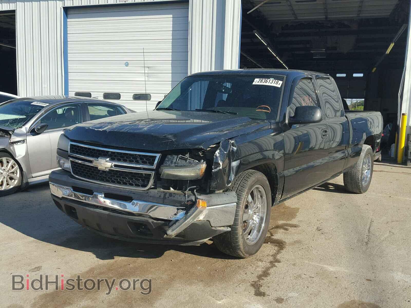 2007 CHEVROLET SILVERADO - VIN: 1GCEC19Z17Z106421 - Фото 2
